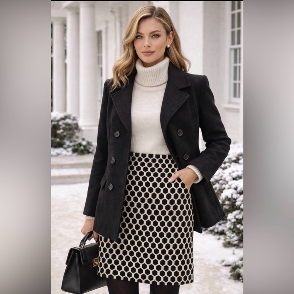 Banana Republic Black Ivory Geometric Pencil Skirt Career Office Chic Size M